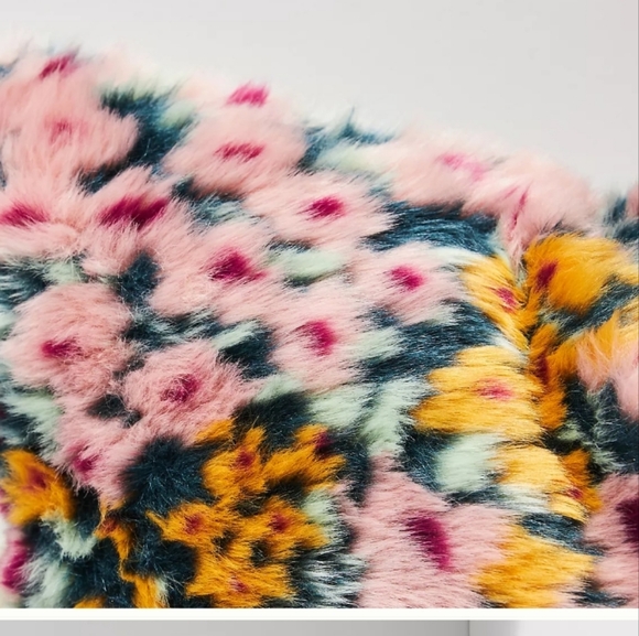 Anthropologie Fox Fur Jacquard Floral Throw Pillow - Picture 2 of 5